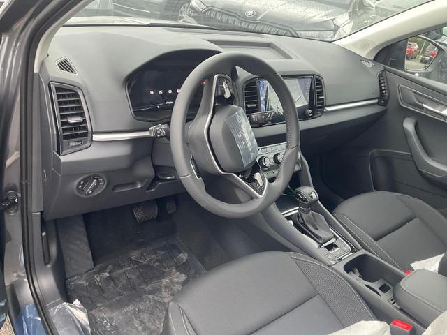 Skoda Karoq - 1.5 TSI DSG 130 Jahre, AHK, el. Klappe, Kamera, Ladeboden, Winter