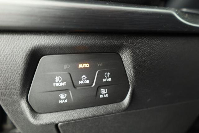 Cupra Leon 2.0 TSI DSG, Navi, LED, Winter, 18-Zoll, 1. Hand 