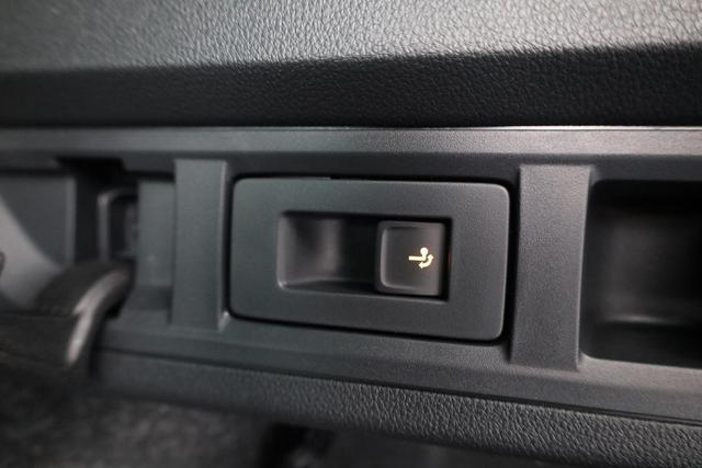 Skoda Octavia Combi RS 2.0 TSI DSG, Sonderlackierung, Pano, AHK, 19 Zoll, Canton, el. Klappe, Navi, Matrix, sofort 
