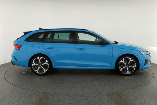 Skoda Octavia Combi RS 2.0 TSI DSG, Sonderlackierung, Pano, AHK, 19 Zoll, Canton, el. Klappe, Navi, Matrix, sofort 