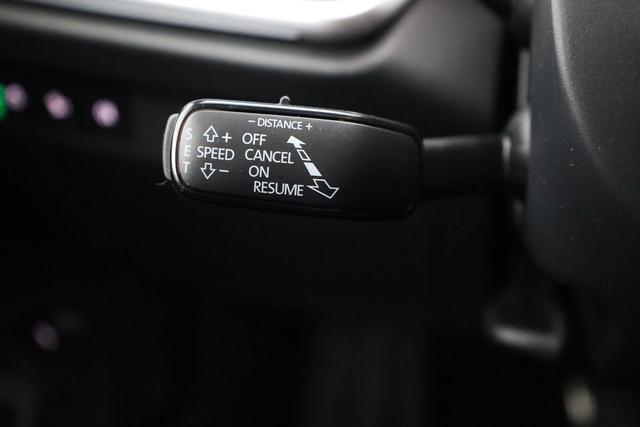 Skoda Enyaq 60 Sportline Sportline, AHK, Wärmepumpe, Matrix, 20-Zoll 