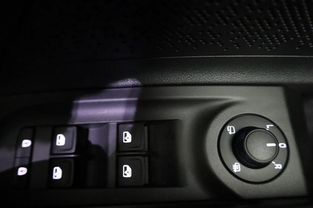 Skoda Enyaq 60 Sportline Sportline, AHK, Wärmepumpe, Matrix, 20-Zoll 