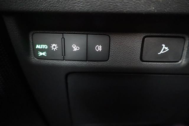Skoda Enyaq 60 Sportline Sportline, AHK, Wärmepumpe, Matrix, 20-Zoll 