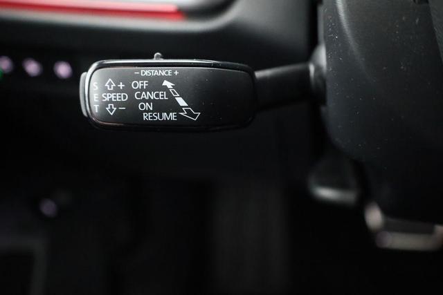 Skoda Enyaq 60 Sportline Sportline, AHK, Wärmepumpe, Matrix, 20-Zoll 