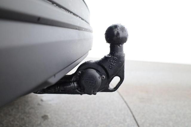 Skoda Karoq 1.5 TSI DSG 130 Jahre, AHK, el. Klappe, Kamera, Ladeboden, Winter 