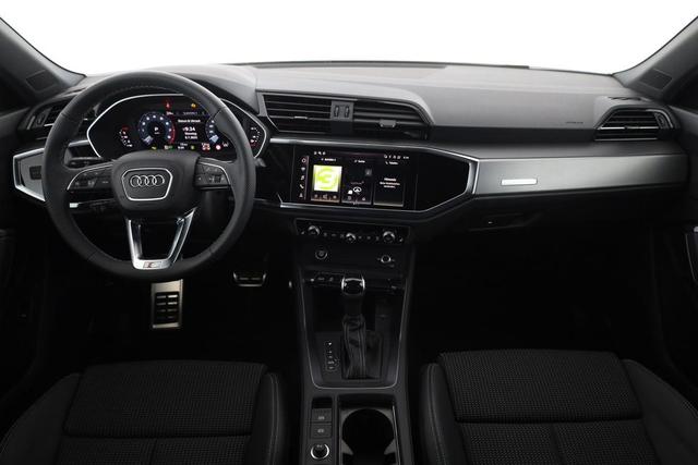 Audi Q3 Sportback 45 TFSI quattro S line qu S-LINE, AHK, Optik schwarz, Navi, Kamera, el. Klappe 