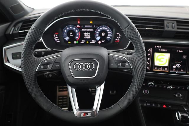 Audi Q3 Sportback 45 TFSI quattro S line qu S-LINE, AHK, Optik schwarz, Navi, Kamera, el. Klappe 