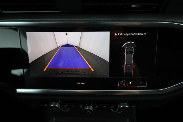 Audi Q3 Sportback 45 TFSI quattro S line qu S-LINE, AHK, Optik schwarz, Navi, Kamera, el. Klappe 