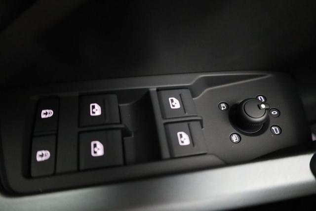 Audi Q3 Sportback 45 TFSI quattro S line qu S-LINE, AHK, Optik schwarz, Navi, Kamera, el. Klappe 