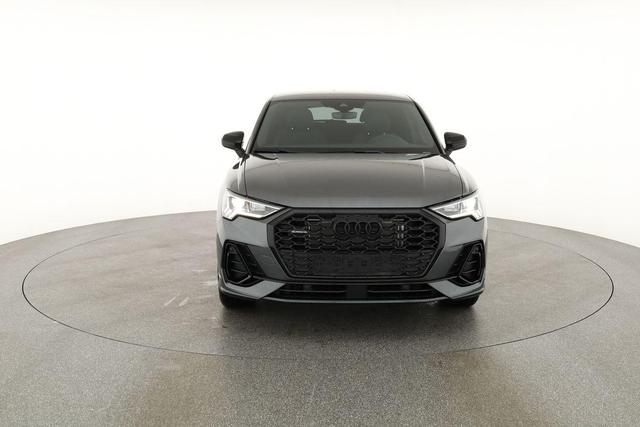 Audi Q3 Sportback 45 TFSI quattro S line qu S-LINE, AHK, Optik schwarz, Navi, Kamera, el. Klappe 