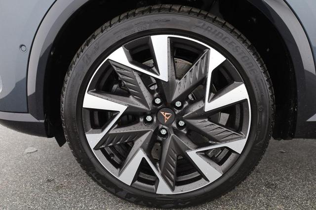 Cupra Formentor VZ 2.0 TSI 245 kW 4Drive DSG 4Drive, AHK, Navi, AreaView, 19-Zoll 