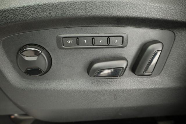 Volkswagen T6 Multivan Highline 4Motion 2.0 TDI DSG 4-Motion, Highline, Rarität!!, AHK, ACC, LED, Kamera, el. Türen 