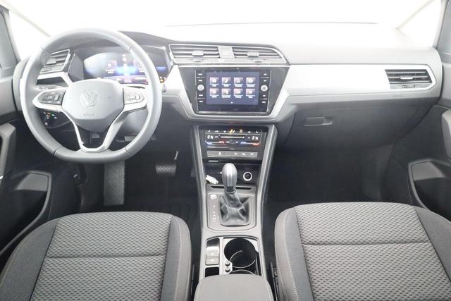 Volkswagen Touran Comfortline BMT/Start-Stopp 1.5 TSI DSG Comfortline, AHK, Navi, Side, Parklenk, Kamera, Winterpaket 
