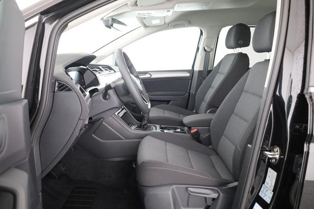 Volkswagen Touran Comfortline BMT/Start-Stopp 1.5 TSI DSG Comfortline, AHK, Navi, Side, Parklenk, Kamera, Winterpaket 