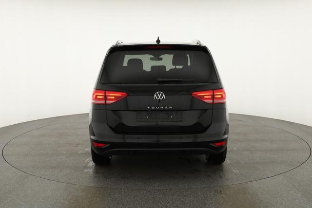 Volkswagen Touran Comfortline BMT/Start-Stopp 1.5 TSI DSG Comfortline, AHK, Navi, Side, Parklenk, Kamera, Winterpaket 