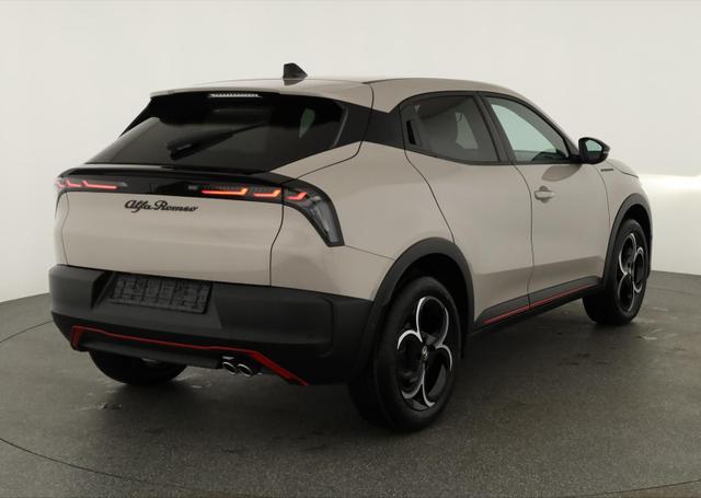 Alfa Romeo Junior - Ibrida 1.2 VGT 48V-Hybrid (100kW) Speciale Speciale, 18-Zoll, Kamera, el. Klappe, Sitzheizung