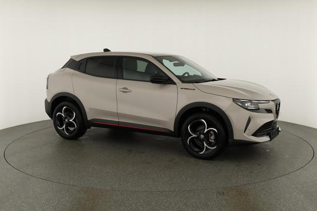Alfa Romeo Junior Ibrida 1.2 VGT 48V-Hybrid (100kW) Speciale Speciale, 18-Zoll, Kamera, el. Klappe, Sitzheizung 