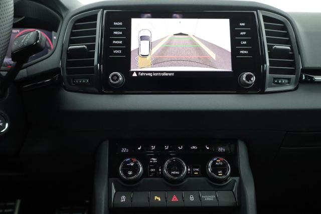 Skoda Karoq Sportline 4x4 2.0 TDI DSG Sportline, AHK, Matrix, Navi, 5-J. Garantie 