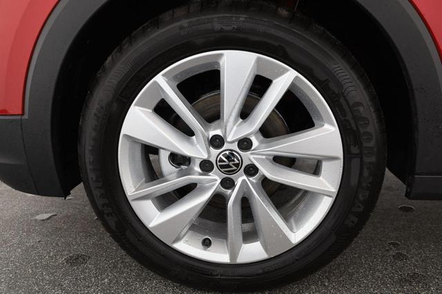 Volkswagen T-Cross 1.0 TSI 85 kW Life Life, AHK, ACC, Kamera, 17-Zoll, Winterpaket, Climatronic 