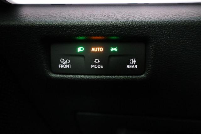 Volkswagen Tiguan 1.5 TSI eHybrid 150 kW Life DSG Life, AHK, IQ.Light, Navi, ParkAssist 