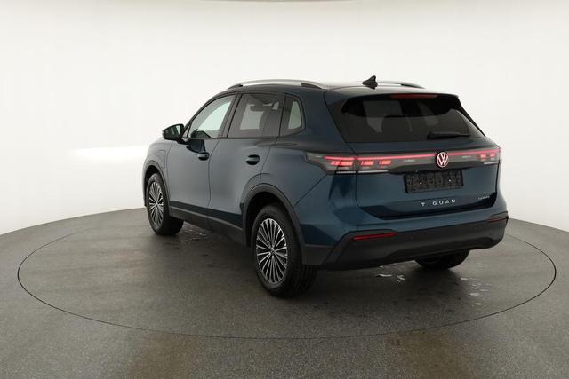 Volkswagen Tiguan 1.5 TSI eHybrid 150 kW Life DSG Life, AHK, IQ.Light, Navi, ParkAssist 