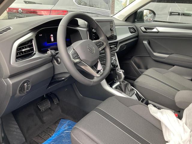 Volkswagen T-Roc - Life 1.5 TSI DSG, LED, AHK, Kamera, Parklenk, Winter