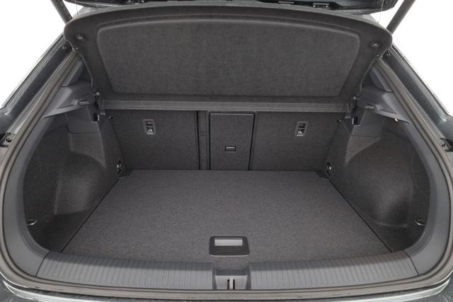 Volkswagen T-Roc R-Line 1.5 TSI DSG R-LINE, Navi, Kamera, LED, Winter, EasyOpen 