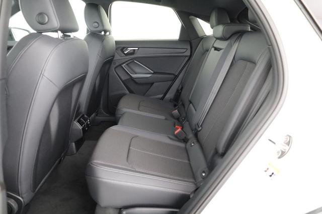 Audi Q3 Sportback 40 TDI quattro S line qu S-LINE, AHK, 19-Zoll, Optik schwarz, Navi, Kamera, el. Klappe 