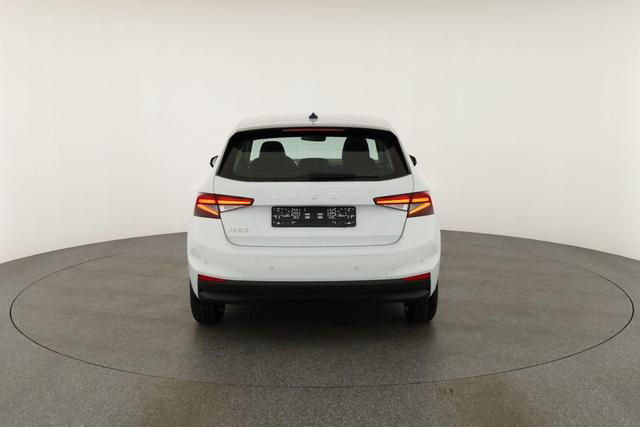 Skoda Fabia Selection 1.0 TSI Selection, AHK, Tempomat, Ladeboden, Park, Winterpaket, SmartLink, 4-J Garantie 