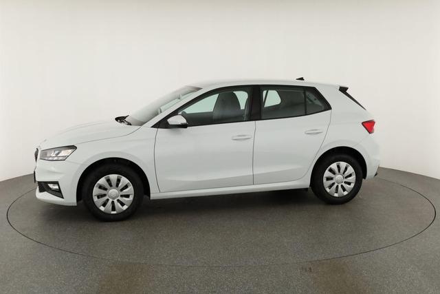 Skoda Fabia Selection 1.0 TSI Selection, AHK, Tempomat, Ladeboden, Park, Winterpaket, SmartLink, 4-J Garantie 