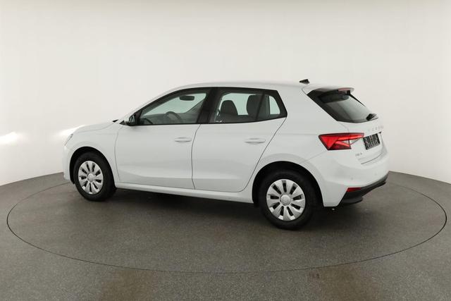 Skoda Fabia Selection 1.0 TSI Selection, AHK, Tempomat, Ladeboden, Park, Winterpaket, SmartLink, 4-J Garantie 