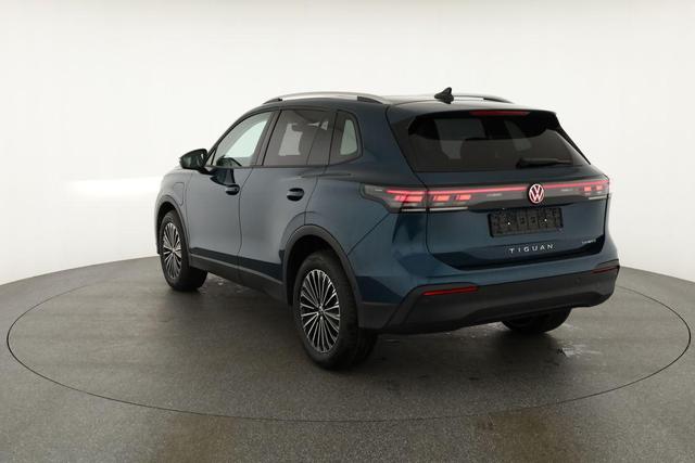 Volkswagen Tiguan 1.5 TSI eHybrid 150 kW Life DSG Life, Pano, AHK, IQ.Light, Navi, ParkAssist 
