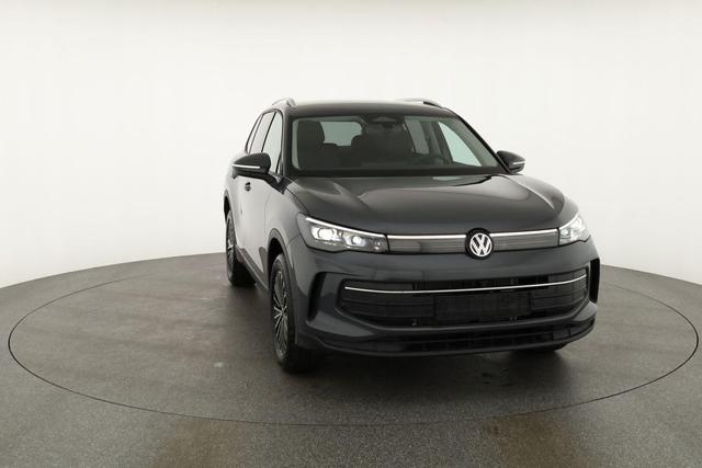 Volkswagen Tiguan 1.5 TSI eHybrid 150 kW Life DSG Life, AHK, IQ.Light, Navi, ParkAssist 