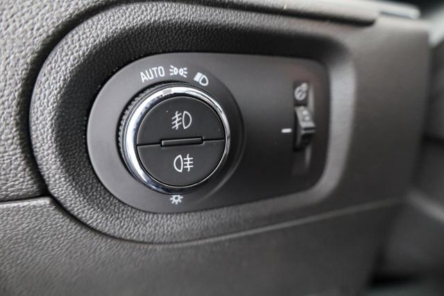 Opel Grandland GS Line Plug-in-Hybrid 1.6 PHEV Line, LED, AHK, Navi, Kamera 