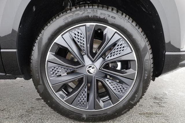 Skoda Karoq Sportline 4x4 2.0 TDI DSG Sportline, AHK, Matrix, Navi, 5-J. Garantie 