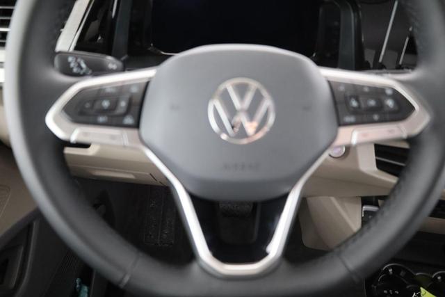 Volkswagen T7 Multivan TDI DSG Edition KÜ, Pano, AHK, IQ.Light, 18-Zoll, el. Türen 