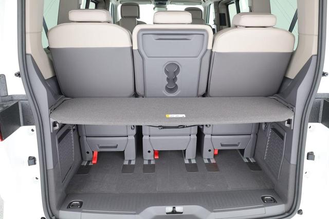 Volkswagen T7 Multivan TDI DSG Edition KÜ, Pano, AHK, IQ.Light, 18-Zoll, el. Türen 