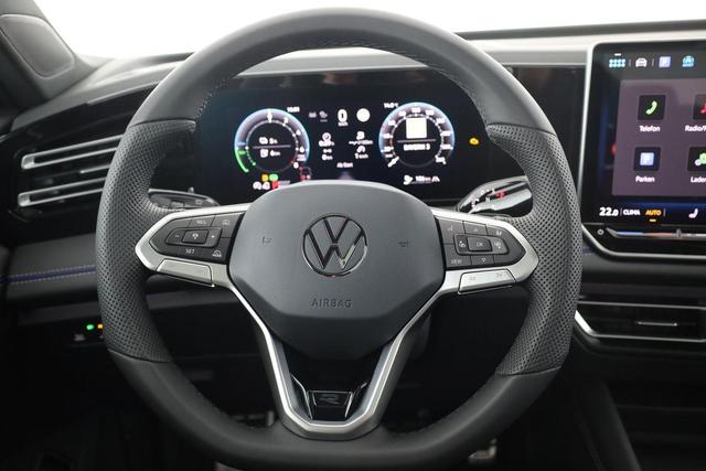 Volkswagen Tiguan 1.5 TSI eHybrid 200 kW R-Line Black, Pano, 20-Zoll, AHK, AreaView, 5-J Garantie 