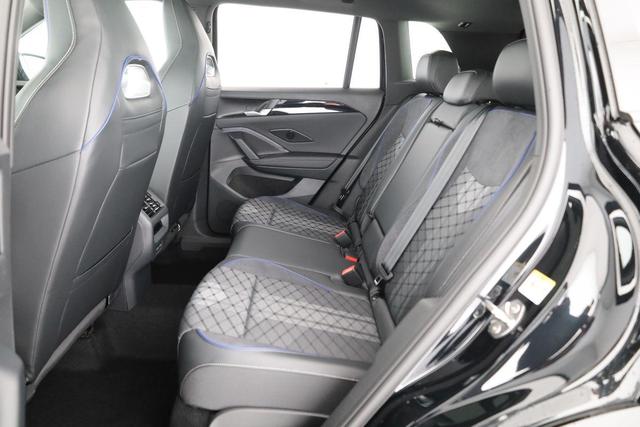Volkswagen Tiguan 1.5 TSI eHybrid 200 kW R-Line Black, Pano, 20-Zoll, AHK, AreaView, 5-J Garantie 