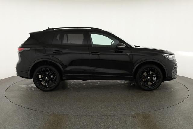Volkswagen Tiguan 1.5 TSI eHybrid 200 kW R-Line Black, Pano, 20-Zoll, AHK, AreaView, 5-J Garantie 