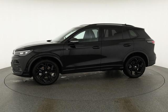 Volkswagen Tiguan 1.5 TSI eHybrid 200 kW R-Line Black, Pano, 20-Zoll, AHK, AreaView, 5-J Garantie 