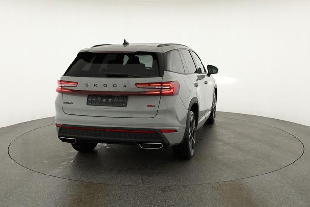 Skoda Kodiaq 2.0 TSI 195 kW 4x4 RS DSG 4x4, 7-Sitzer, Pano, AHK, Canton, HuD, 5-J Garantie 