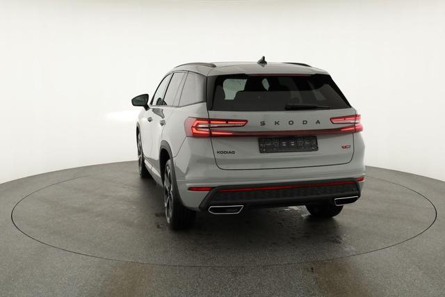 Skoda Kodiaq 2.0 TSI 195 kW 4x4 RS DSG 4x4, 7-Sitzer, Pano, AHK, Canton, HuD, 5-J Garantie 