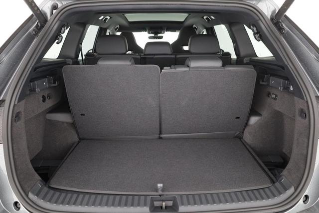 Skoda Kodiaq 2.0 TSI 195 kW 4x4 RS DSG 4x4, 7-Sitzer, Pano, AHK, Canton, HuD, 5-J Garantie 