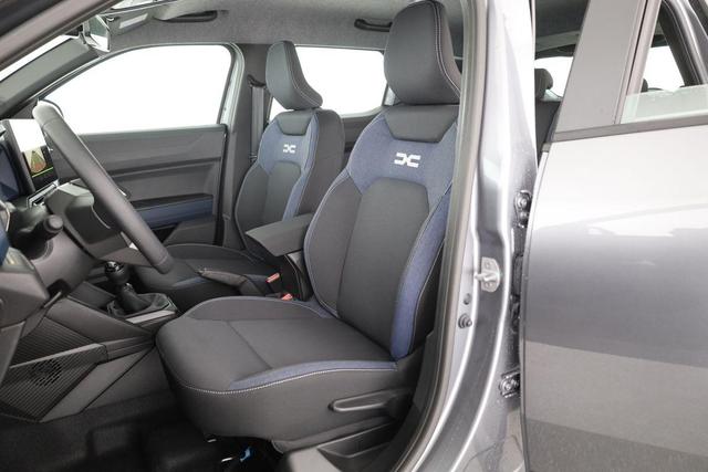 Dacia Duster TCe 130 Expression 1.2 Expression, Kamera, Sitzheizung, 17-Zoll, sofort 