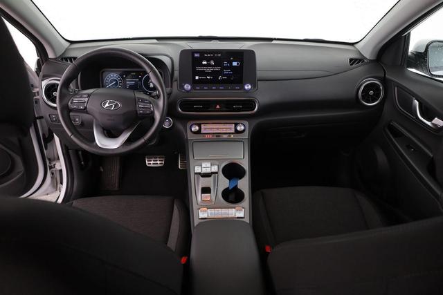 Hyundai KONA Trend Elektro 2WD EV 64kWh Style, Wärmepumpe, Kamera, Sitzheizung 