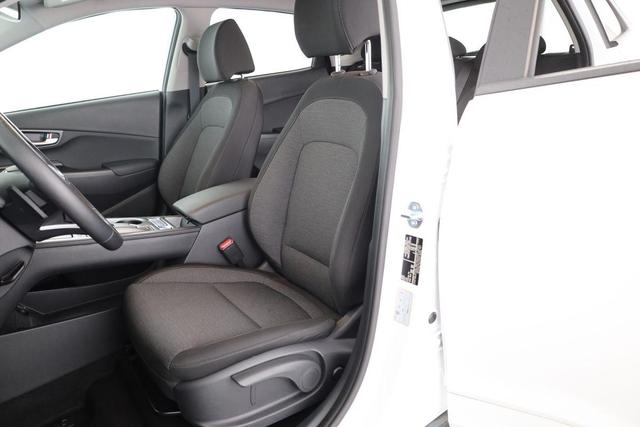 Hyundai KONA Trend Elektro 2WD EV 64kWh Style, Wärmepumpe, Kamera, Sitzheizung 