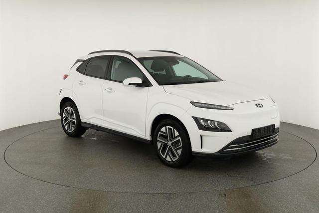 Hyundai KONA Trend Elektro 2WD EV 64kWh Style, Wärmepumpe, Kamera, Sitzheizung 