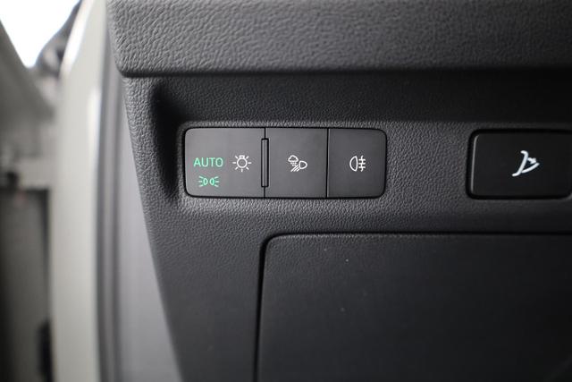 Skoda Enyaq 60 Sportline Sportline, AHK, Wärmepumpe, Matrix, 20-Zoll 