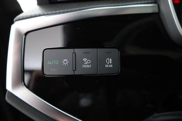 Audi Q3 Sportback 45 TFSI quattro S line qu S-LINE, Pano, AHK, 19-Zoll, Optik schwarz, Navi, Kamera, el. Klappe 